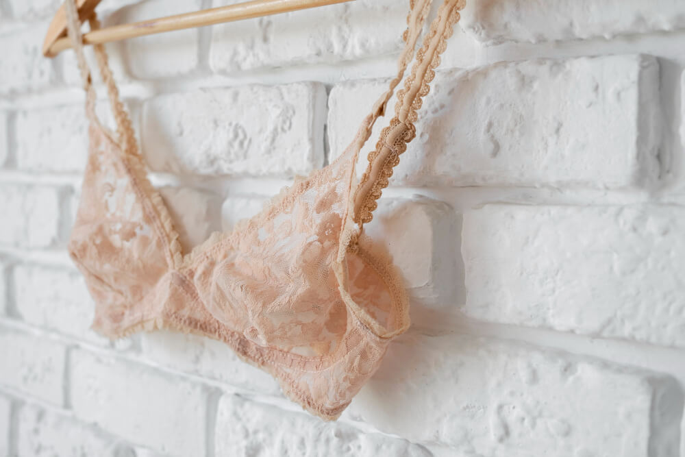 体型別フィットガイド｜自分に合うランジェリーの見つけ方